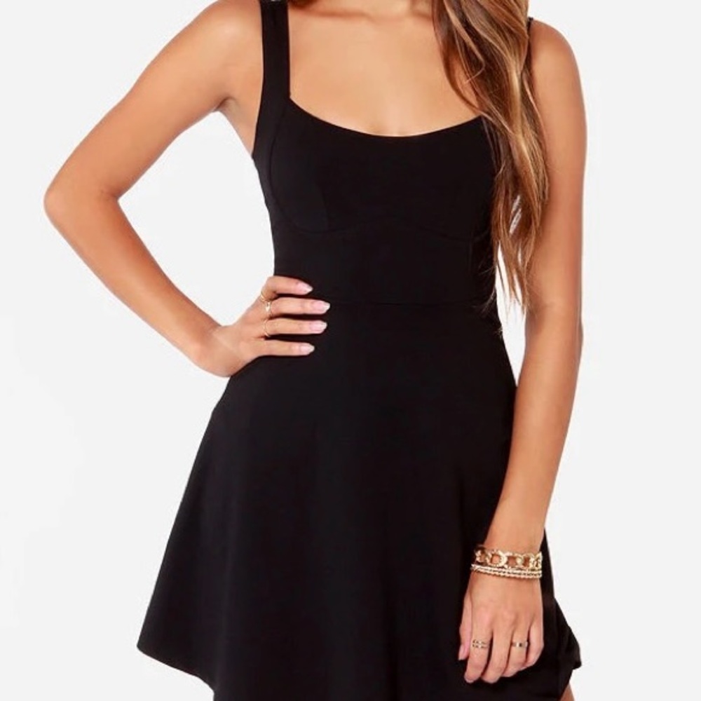 Banana Republic Knit Fit & Flare Subtle Cutout Back Dress 4 - Picture 3 of 10